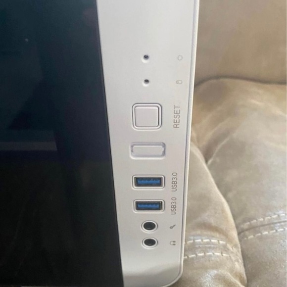 Gaming PC - Picture 2 of 4